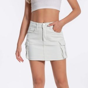 Cargo denim mini skirt